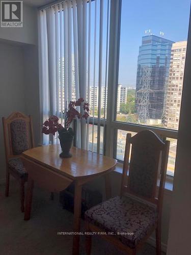 1108 - 7 Bishop Avenue, Toronto, ON - Indoor Photo Showing Dining Room