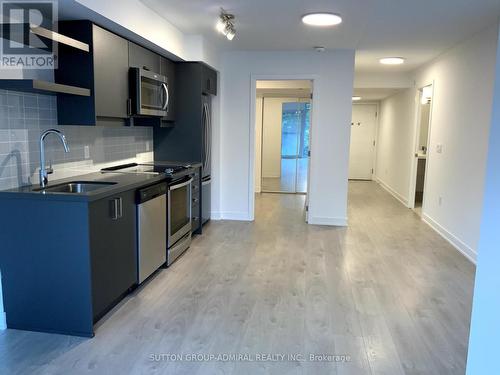 306 - 50 Wellesley Street E, Toronto, ON - Indoor Photo Showing Kitchen With Stainless Steel Kitchen With Double Sink