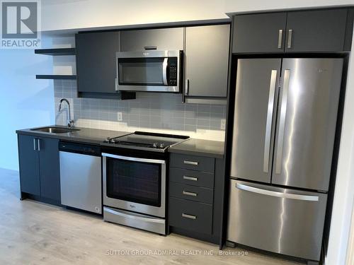 306 - 50 Wellesley Street E, Toronto (Church-Yonge Corridor), ON - Indoor Photo Showing Kitchen With Stainless Steel Kitchen With Upgraded Kitchen