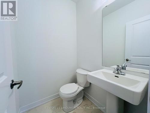 1820 Donald Cousens Parkway, Markham, ON - Indoor Photo Showing Bathroom