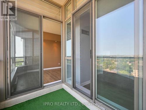 Ph3 - 75 King Street E, Mississauga, ON -  With Balcony With Exterior