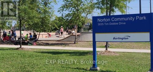 4236 Thomas Alton Boulevard, Burlington, ON - Outdoor