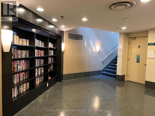 811 - 44 Gerrard Street W, Toronto (Bay Street Corridor), ON - Indoor Photo Showing Other Room