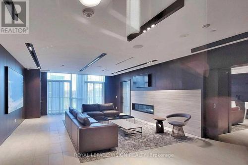 402 - 6 Sonic Way, Toronto (Flemingdon Park), ON - Indoor With Fireplace