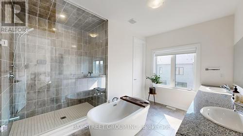 97 Halldorson Avenue, Aurora, ON - Indoor Photo Showing Bathroom