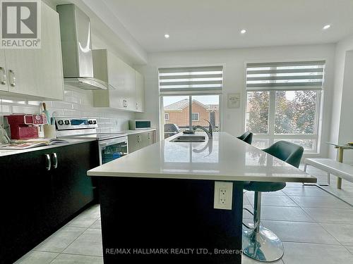 37 Benoit Street, Vaughan, ON - Indoor Photo Showing Kitchen With Double Sink