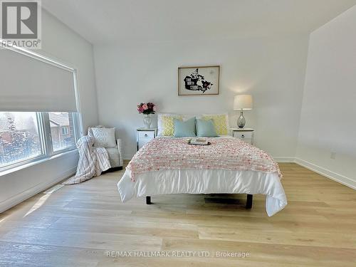 37 Benoit Street, Vaughan, ON - Indoor Photo Showing Bedroom