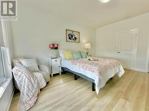 37 Benoit Street, Vaughan, ON - Indoor Photo Showing Bedroom