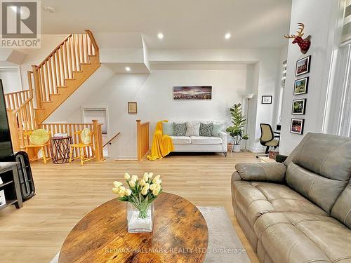 37 Benoit Street, Vaughan, ON - Indoor Photo Showing Living Room