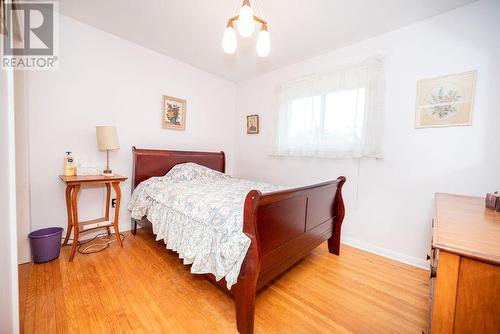 11 Avon Road, Deep River, ON - Indoor Photo Showing Bedroom