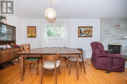 11 Avon Road, Deep River, ON - Indoor Photo Showing Dining Room