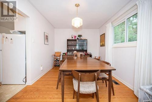 11 Avon Road, Deep River, ON - Indoor Photo Showing Dining Room