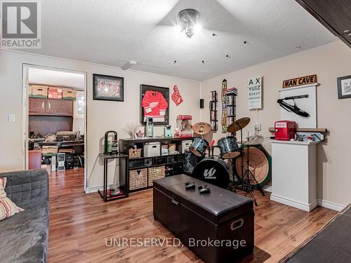 2982 Earl Street, Innisfil, ON - Indoor