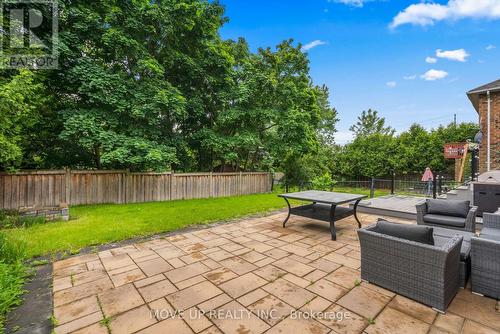 21 Gaby Court, Richmond Hill, ON - Outdoor With Backyard