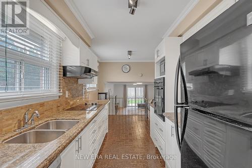 18 West Wareside Road, Toronto, ON - Indoor Photo Showing Kitchen With Double Sink