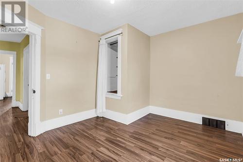 108 8Th Street E, Saskatoon, SK - Indoor Photo Showing Other Room