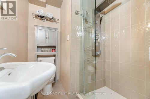 12 Gordon Park Drive, Toronto, ON - Indoor Photo Showing Bathroom