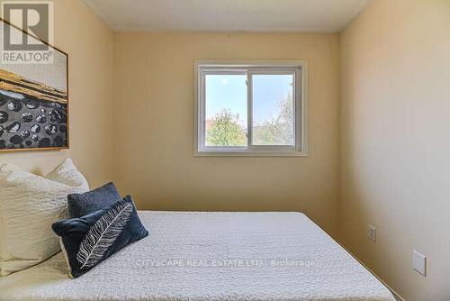 209 Queen Mary Drive, Brampton (Fletcher'S Meadow), ON - Indoor Photo Showing Bedroom