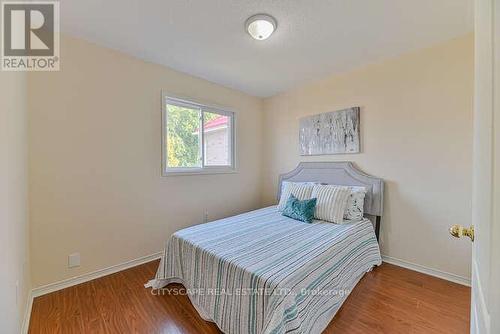 209 Queen Mary Drive, Brampton, ON - Indoor Photo Showing Bedroom