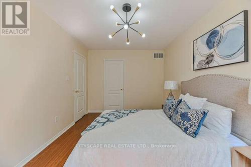 209 Queen Mary Drive, Brampton (Fletcher'S Meadow), ON - Indoor Photo Showing Bedroom