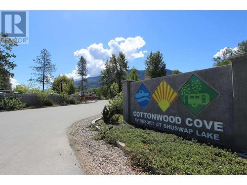 68 Cottonwood Drive, Lee Creek, BC 