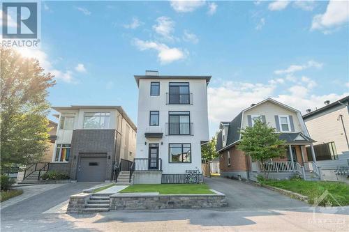 288 Duncairn Avenue, Ottawa, ON - Outdoor With Facade