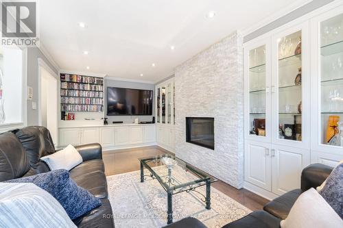 6276 Donway Drive E, Mississauga, ON - Indoor Photo Showing Living Room With Fireplace