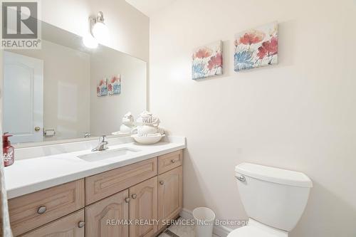 41 Jadestone Court, Kitchener, ON - Indoor Photo Showing Bathroom