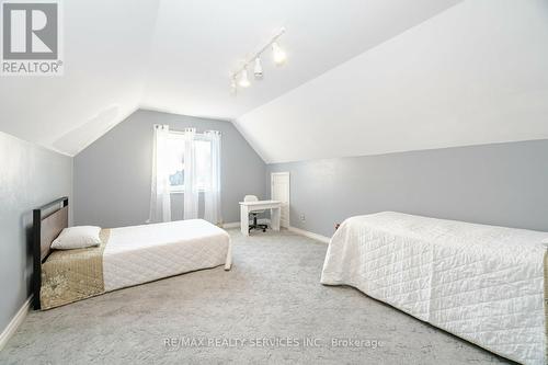 41 Jadestone Court, Kitchener, ON - Indoor Photo Showing Bedroom