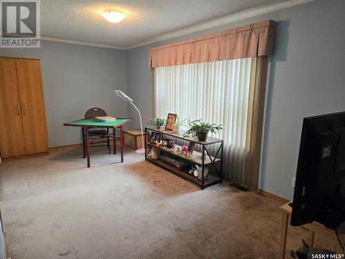 112 2Nd Avenue, Macrorie, SK - Indoor