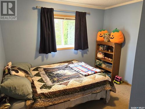 112 2Nd Avenue, Macrorie, SK - Indoor Photo Showing Bedroom