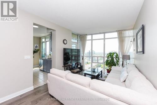 2109 - 70 Absolute Avenue, Mississauga, ON - Indoor Photo Showing Living Room