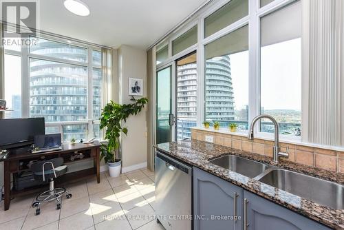 2109 - 70 Absolute Avenue, Mississauga (City Centre), ON - Indoor Photo Showing Kitchen With Double Sink