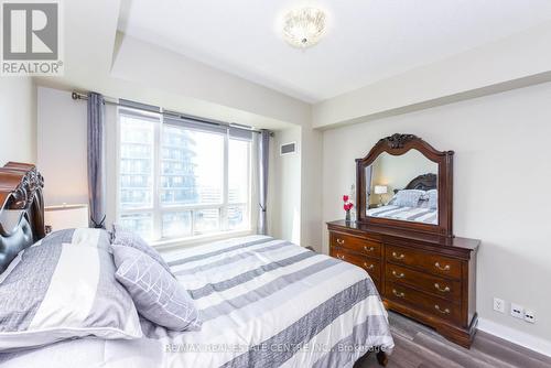 2109 - 70 Absolute Avenue, Mississauga, ON - Indoor Photo Showing Bedroom