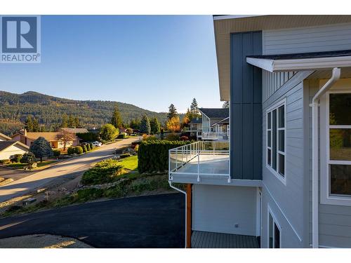 2594 Grand View Place, Blind Bay, BC - Outdoor