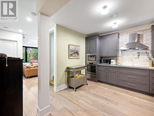 213 Caroline Street S, Hamilton, ON - Indoor Photo Showing Kitchen