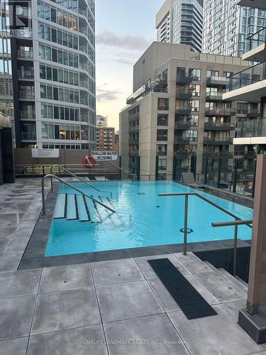 2908 - 77 Shuter Street, Toronto (Church-Yonge Corridor), ON - Outdoor With In Ground Pool