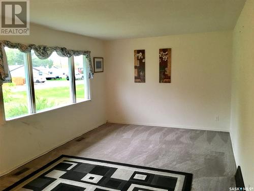 113 1St Street W, Smeaton, SK - Indoor Photo Showing Other Room