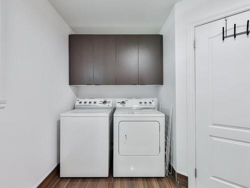 Bathroom - 108 Rue Des Pignons, Saint-Colomban, QC - Indoor Photo Showing Laundry Room