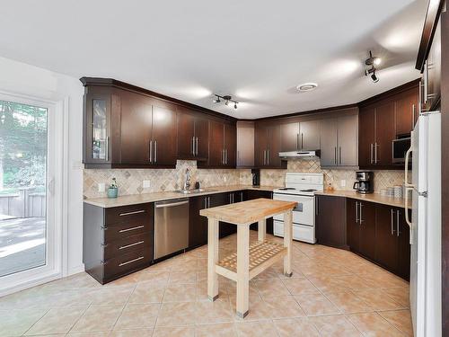 Kitchen - 108 Rue Des Pignons, Saint-Colomban, QC - Indoor Photo Showing Kitchen