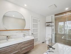 Ensuite bathroom - 