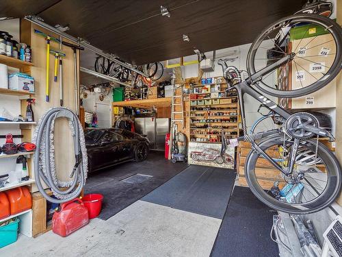 Garage - 45 Rue Jean-Paul-Lemieux, Notre-Dame-De-L'Île-Perrot, QC - Indoor Photo Showing Garage