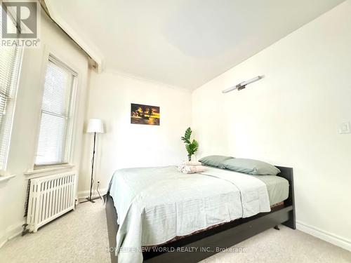 Main Fl - 630 Lonsdale Road, Toronto (Forest Hill South), ON - Indoor Photo Showing Bedroom