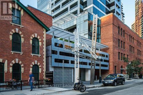 2808 - 5 St Joseph Street, Toronto, ON - Outdoor With Facade