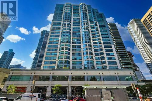 1009 - 10 Queens Quay W, Toronto (Waterfront Communities), ON - Outdoor With Facade