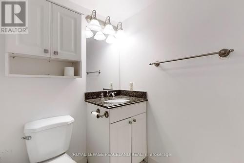 1009 - 10 Queens Quay W, Toronto, ON - Indoor Photo Showing Bathroom