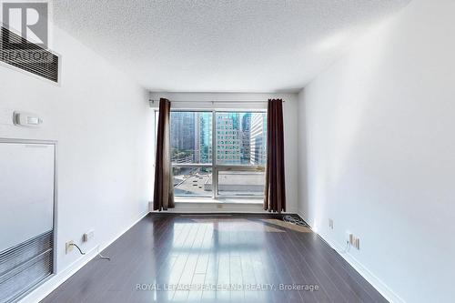 1009 - 10 Queens Quay W, Toronto (Waterfront Communities), ON - Indoor Photo Showing Other Room