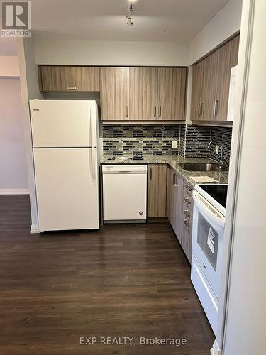 2506 - 30 Meadowglen Place, Toronto (Woburn), ON - Indoor Photo Showing Kitchen