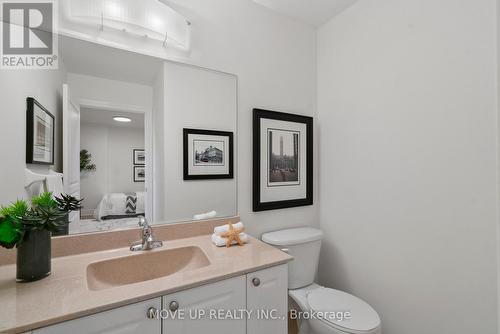 2005 - 7 North Park Road, Vaughan, ON - Indoor Photo Showing Bathroom