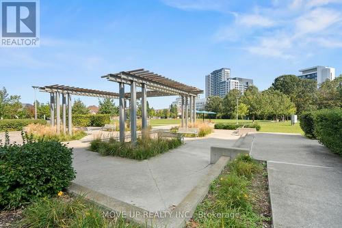 2005 - 7 North Park Road, Vaughan, ON - Outdoor With View